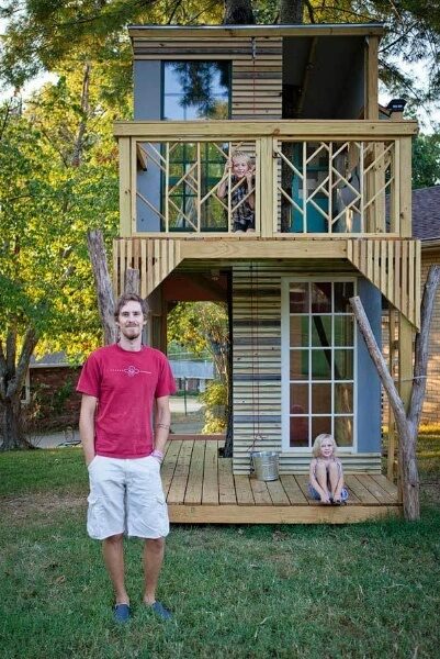 50 Plans, including this Gorgeous Two-Story Treehouse