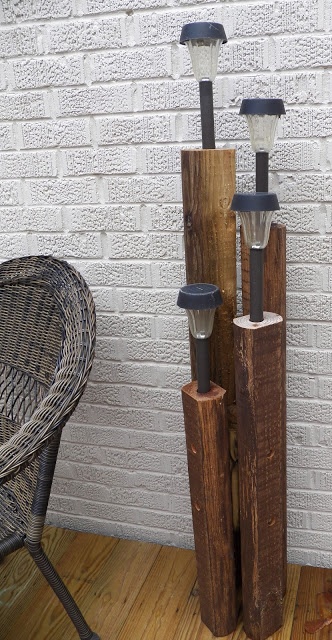 DIY Outdoor Solar Light Display…for the deck or patio.  What a fabulous idea!!