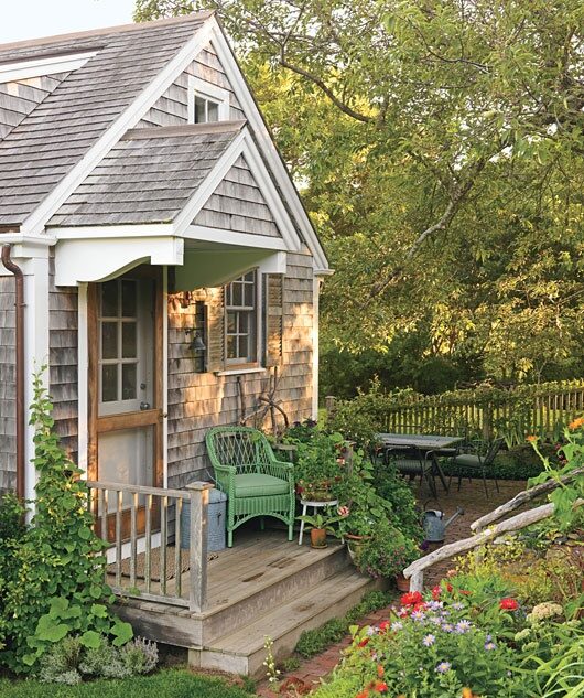a secret garden house for me and my besties