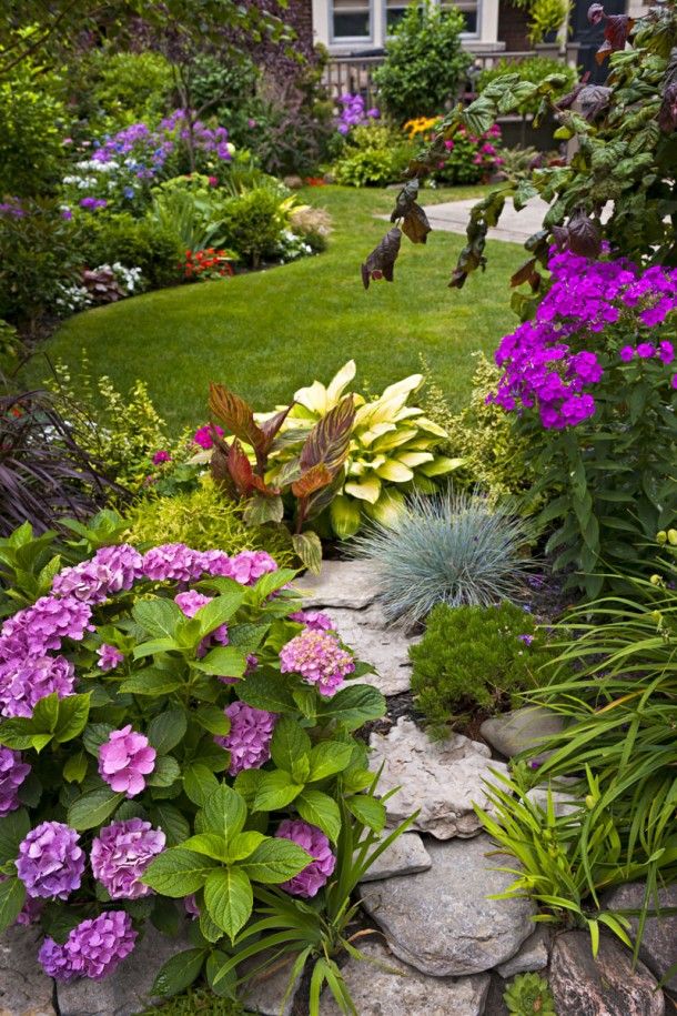 Foliage Garden – Summer Gardening Ideas / Armstrong Garden Centers
