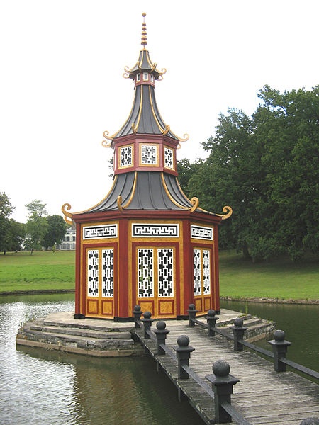 La Pagode Chinoise réalisée par Emilio Terry (1963) Gardens at Chateau de Groussay