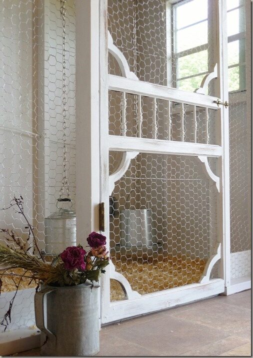 Really digging this… Can build a shed, use one half for chicken coop like this one and then make rabbit hutches on the other side.  Nice.