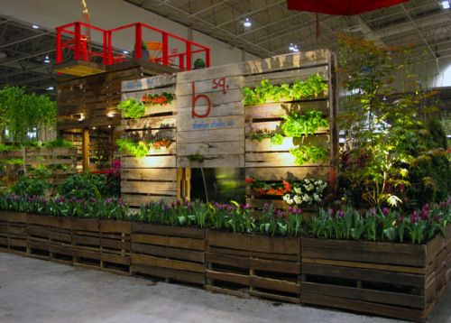 pallet planter vertical | Landscape Design Firm Creates the Ultimate Pallet Garden …