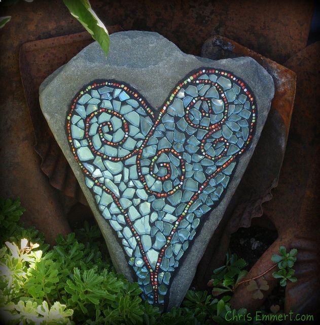 Mosaic heart rock- great idea for the garden
