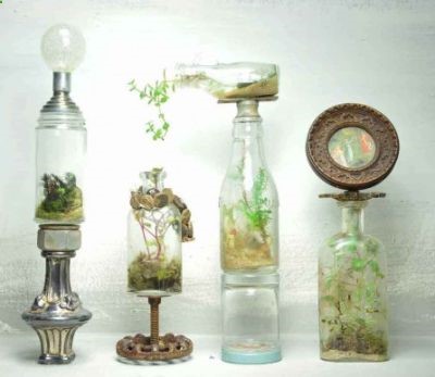 Top 10 Best DIY Garden Ideas, Though not easy, a terrarium is worth the love and effort applied. Turn found bottles and jars into humble yet extraordinary living sculptures, filled with (small) plants and moss living in mini ecosystems of earth, sand and stone. This steampunk terrarium just goes to show: You can create a world inside a bottle.