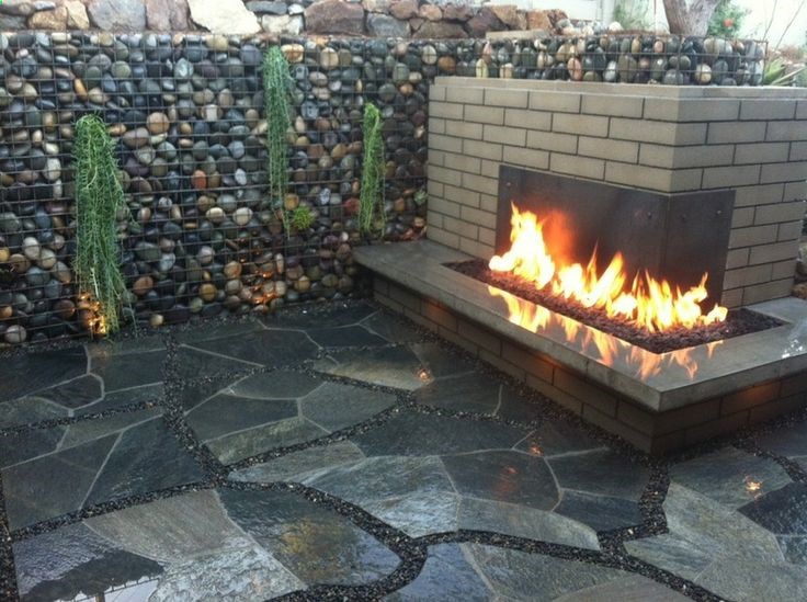 modern by Grounded – Richard Risner RLA, ASLA, everything about this is good.