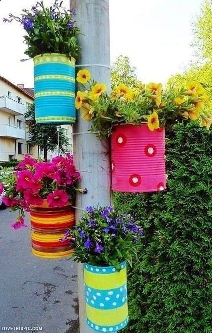 I like the idea of painting cinder blocks and turning them into planters… I think Id use a different color and pattern tho.