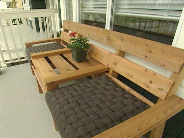 DIY patio furniture. Hello sun room!