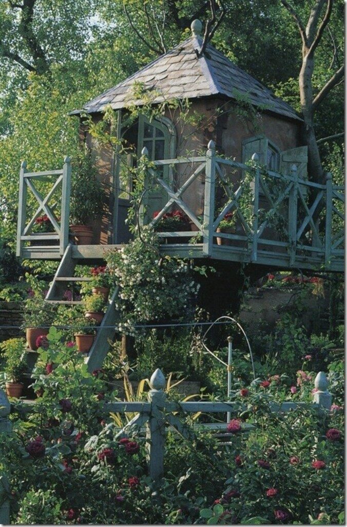 Treehouse in the garden
