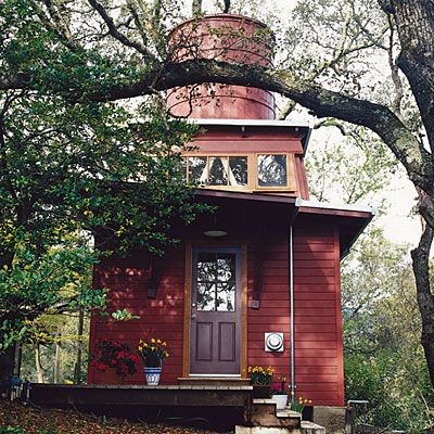 19 favorite garden cottages and sheds: Creative ideas for backyard retreats, detached home offices, and reinvented sheds