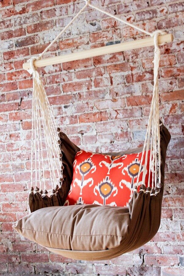 Bohemian Indoor/Outdoor Hammock Chair – Yes, please!