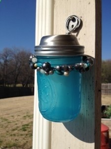 DIY Solar lights with a Mason Jar – very clever way to make a solar light special for evening outdoor events. Great instructions on this blog