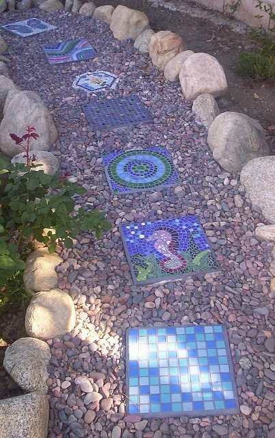 mosaic stepping stone