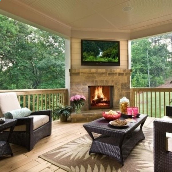 Back porch. Id never go inside!